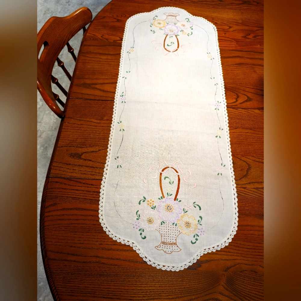 Vintage hand embroidery table runner.